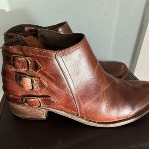 Matisse KateBrown Leather Ankle Boots, 9